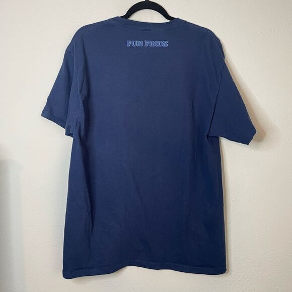 DisneyLand Walt Disney World Fun Finds T Shirt - Picture 7 of 9